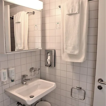 Hotell Am Spisertor 2*