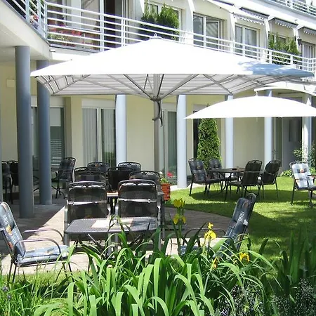 Am Spisertor Hotel 2*